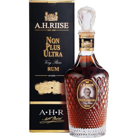 A.H.Riise Non Plus Ultra Rum 0,7l